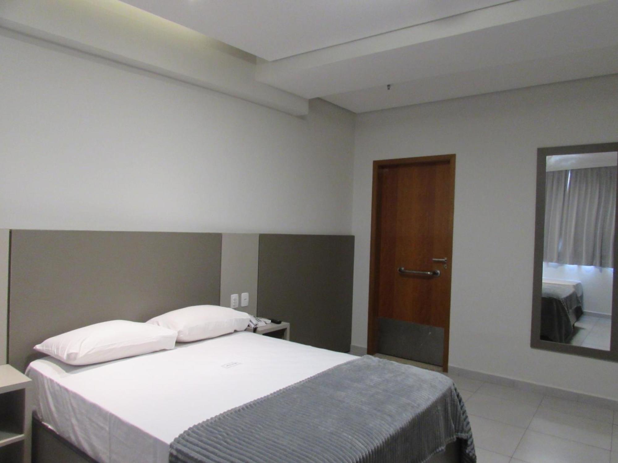 Hotel Urbis A 10 Minutos Rua 25 De Marco, Bras,Bom Retiro,A 2 Minutos Do Mirante Sampa Sky São Paulo Zewnętrze zdjęcie